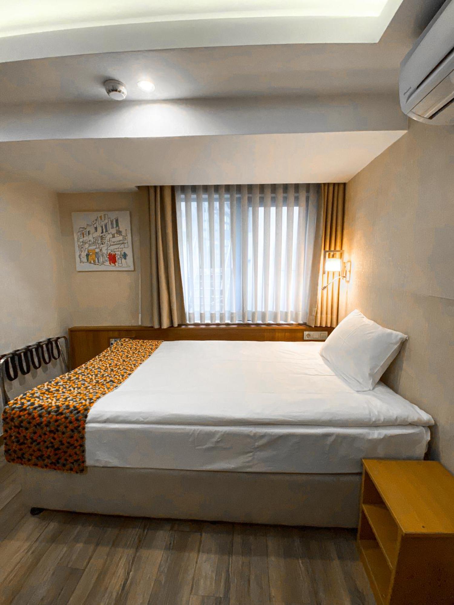 Bguest Hotel & Residence Istanbul Bagian luar foto