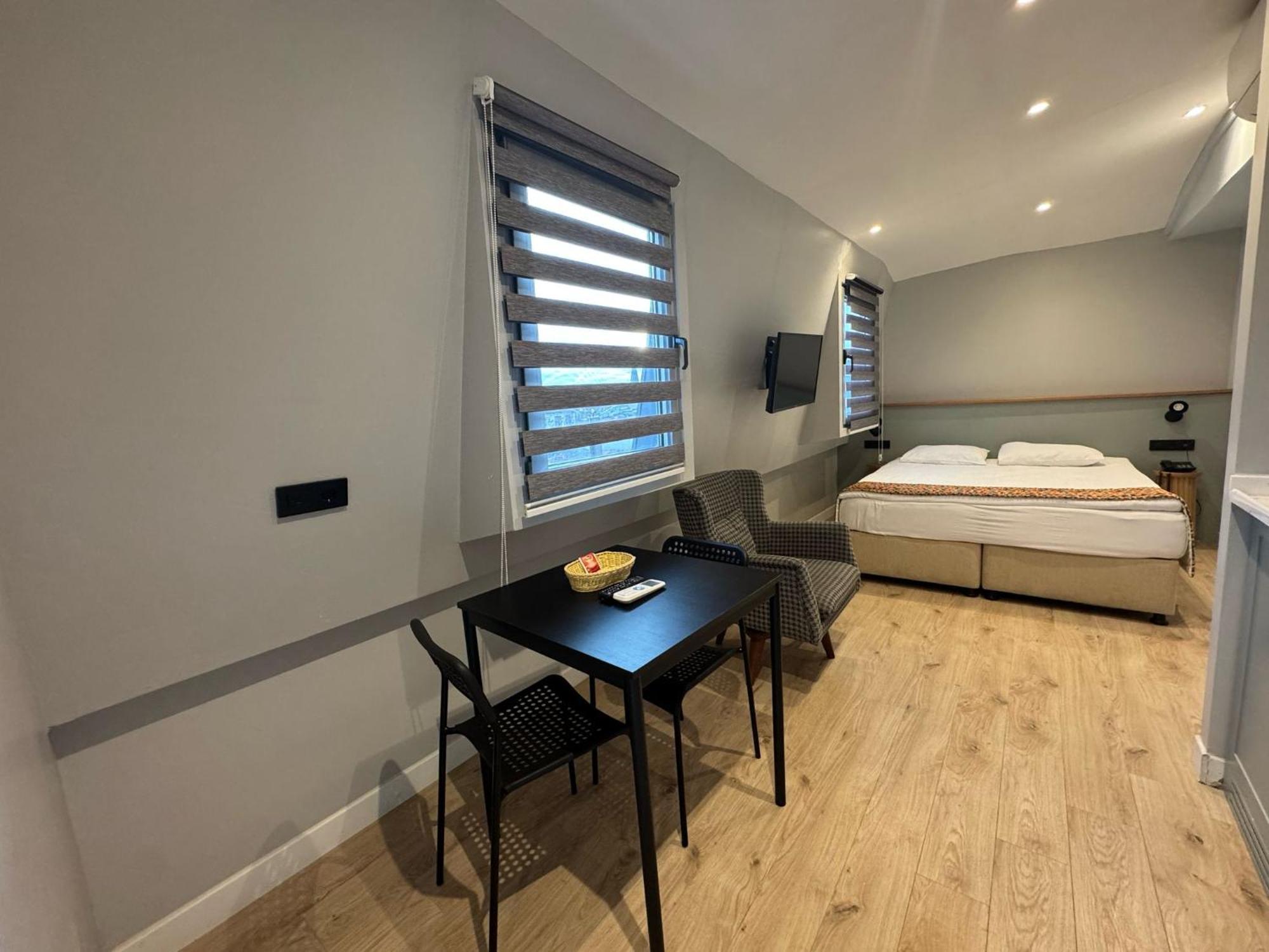 Bguest Hotel & Residence Istanbul Bagian luar foto